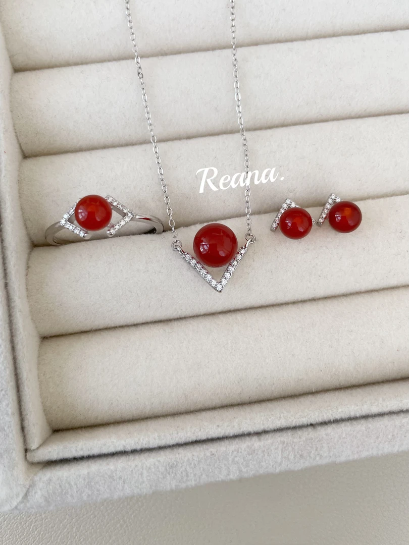 足银耳饰 蕊娜纯银三角套装