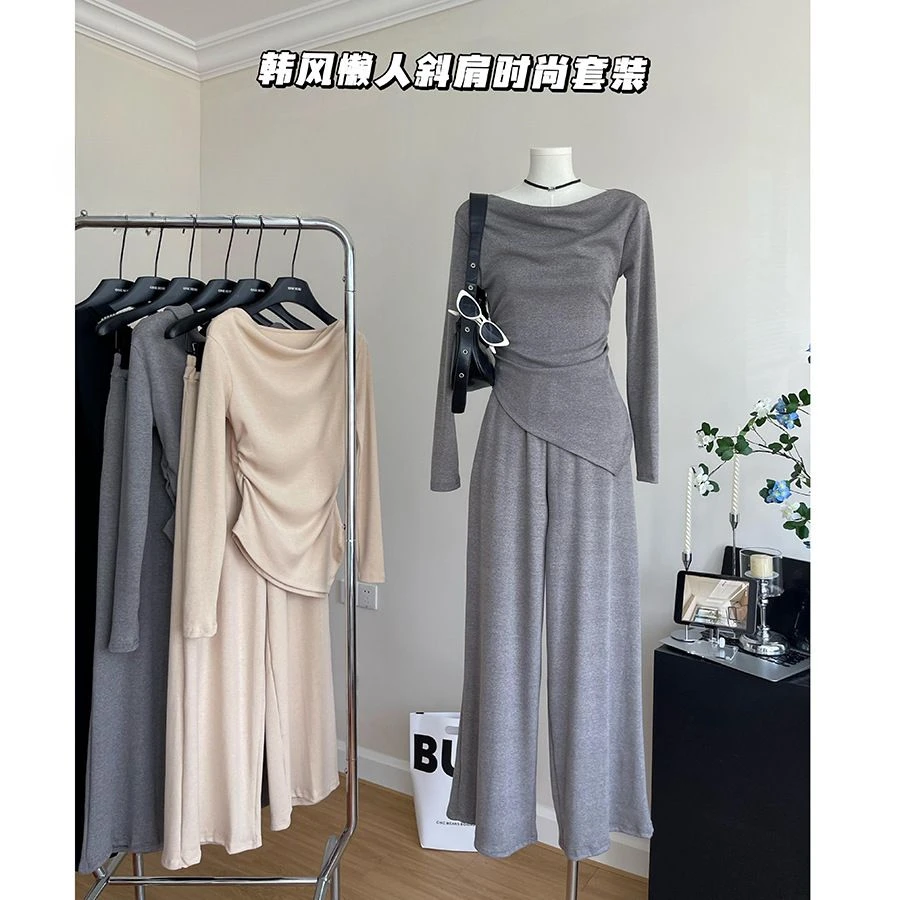 显瘦洋气灰色两件套装早秋修身秋冬不规则设计感一字肩秋季高腿裤