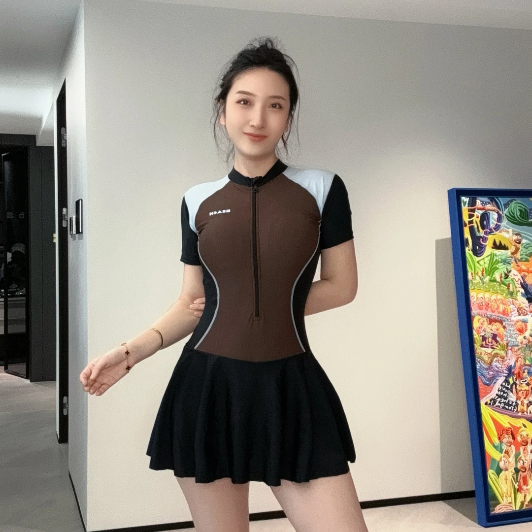 【美拉德】泳衣女款保守高级感游泳衣2025新款夏季专业遮肚显瘦Q113