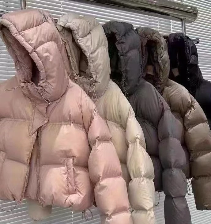 冬季羽绒服  粉色  白色  黑色  美拉德