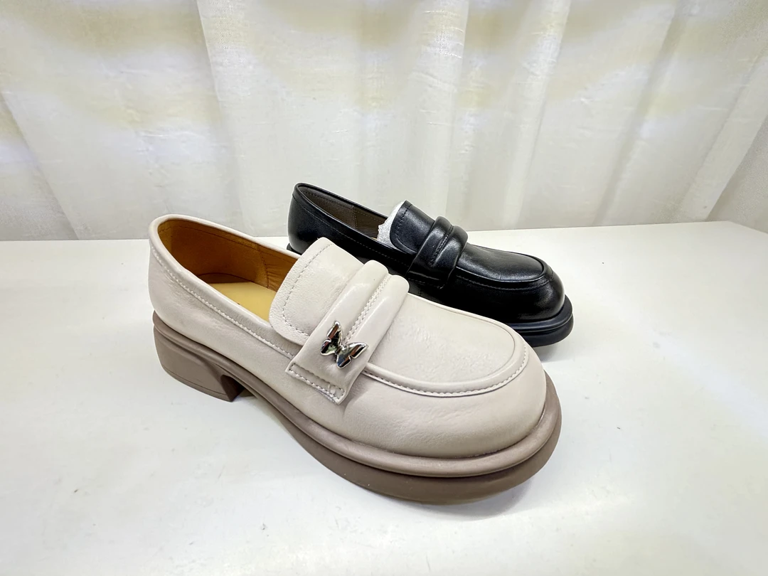 2024大丰家乐福鞋单鞋皮鞋女鞋软底女鞋