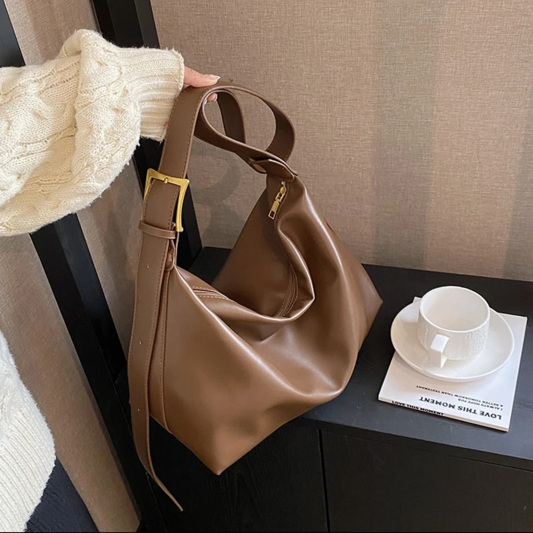 Carryall女士精品包包AAAA