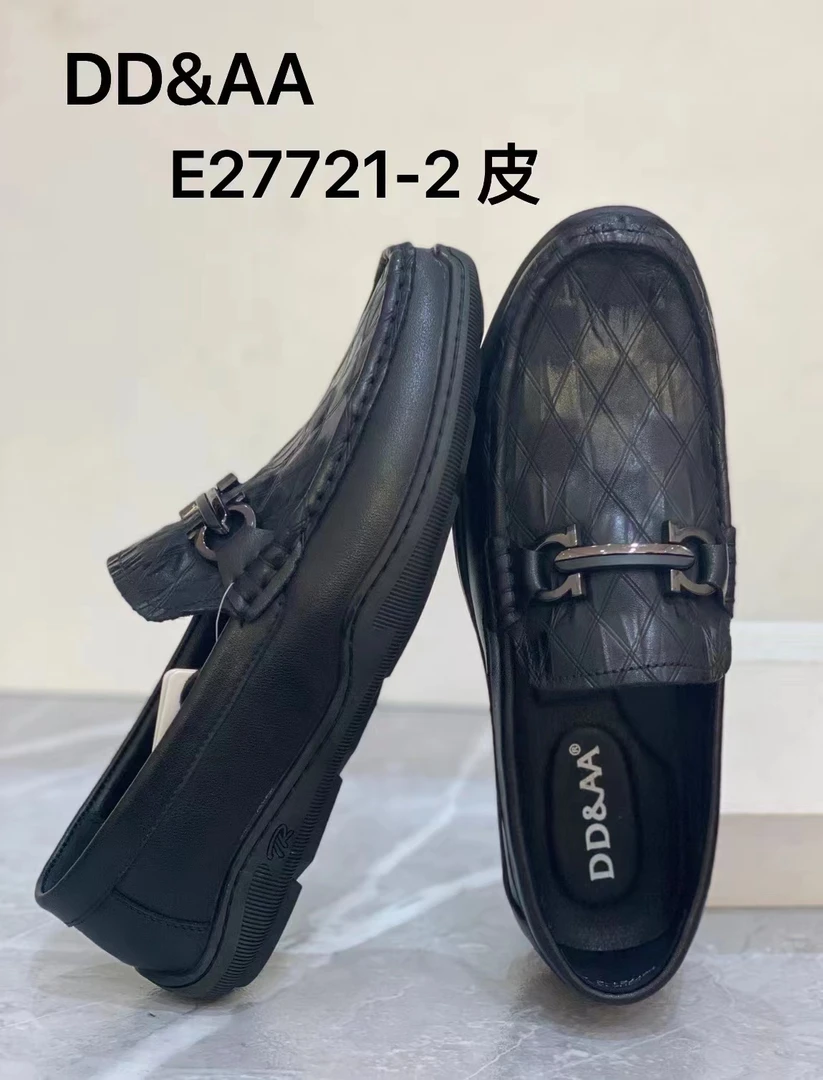 DD&AA品牌，休闲全皮男鞋潮流时尚款柔软舒适透气耐磨