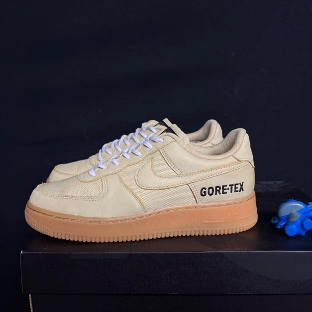 38.5码丨Nike AF1 米色 GTX 捡漏 保正 假一赔四 公价1569