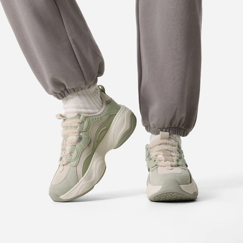 【蜜糖 V2】李宁女子运动生活系列百搭时尚厚底增高休闲鞋AGCU414