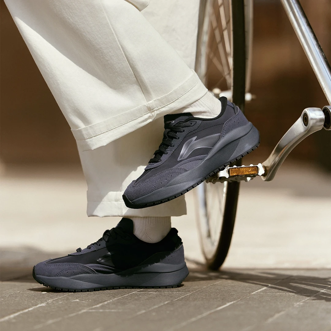 R李宁载物2.0女子经典休闲鞋AGCU280