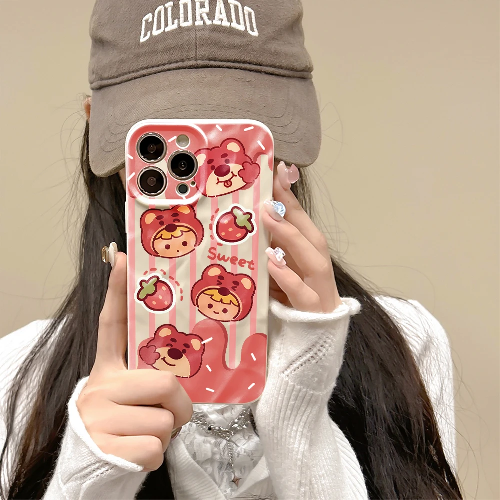 小头草莓熊女孩适用iPhone苹果14promax手机壳13pro/13/15网红潮