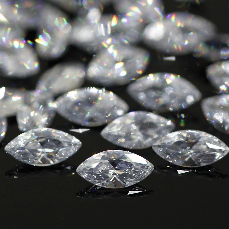 【19包邮】5A锆石透底马眼DIY手工尖底指甲美甲钻冰透爆闪蝴蝶翅膀