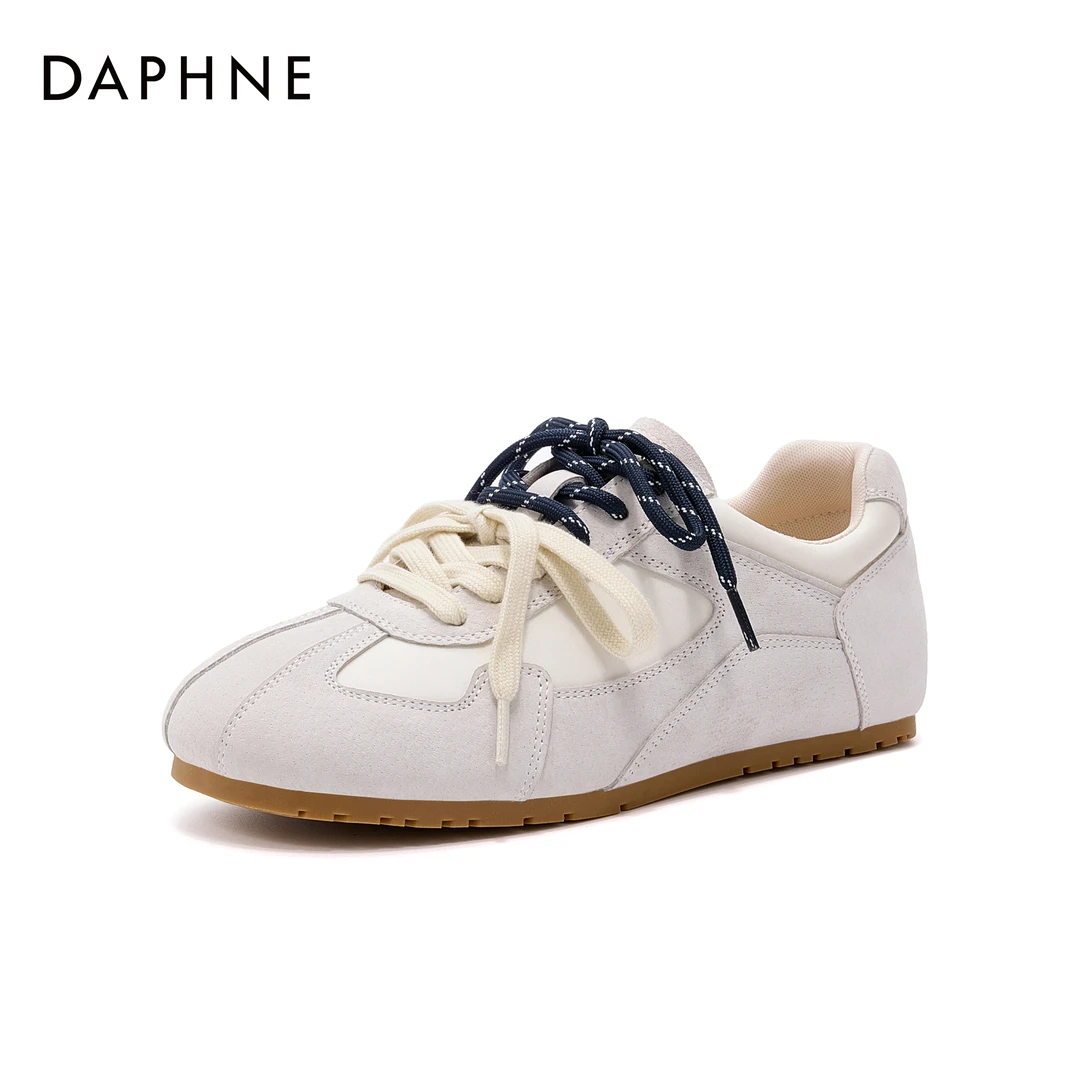 达芙妮2025秋冬休闲时尚女鞋百搭美式平底系带简约嘻哈风德训鞋