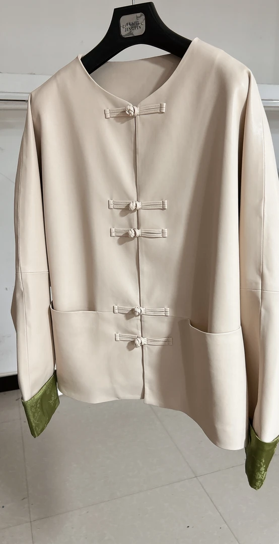 新中式复古绵羊皮外套