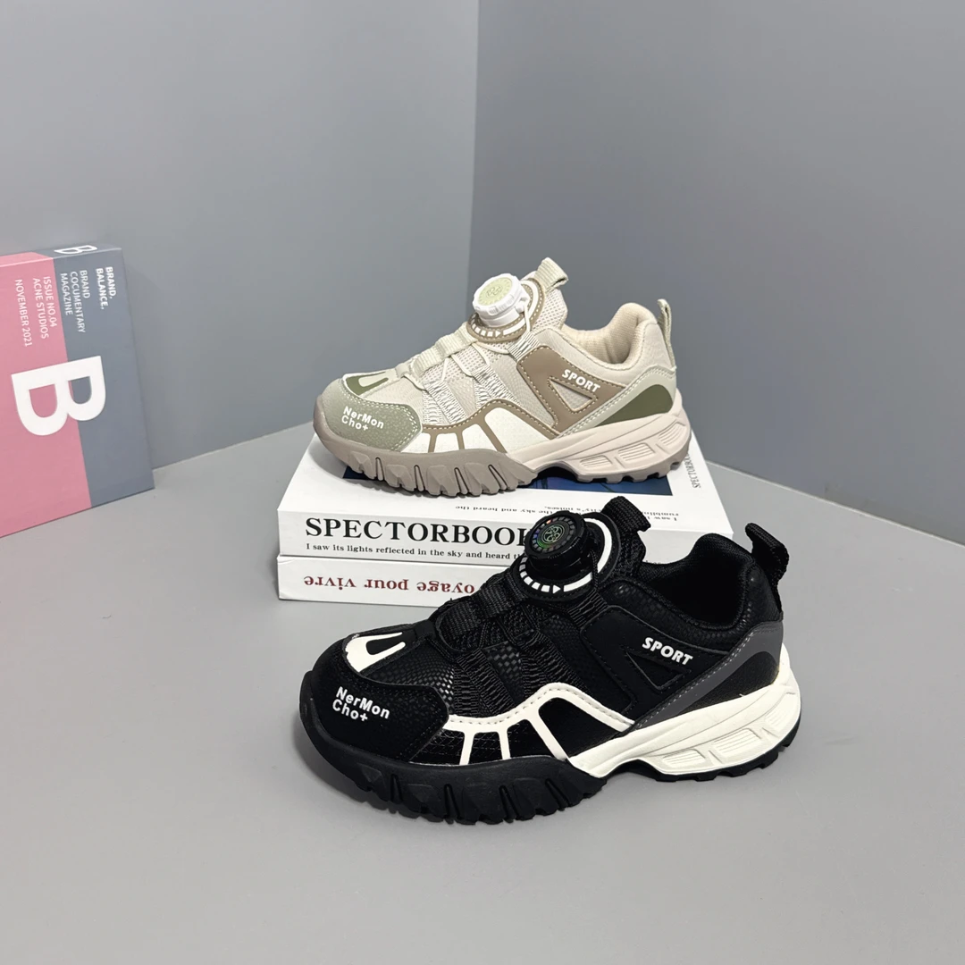 新款皮面单鞋登山鞋四季款男童运动跑鞋女童软底百搭休闲鞋 038