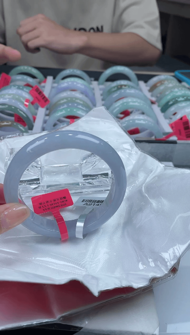 【闪购商品】翡翠手镯未镶嵌1手镯