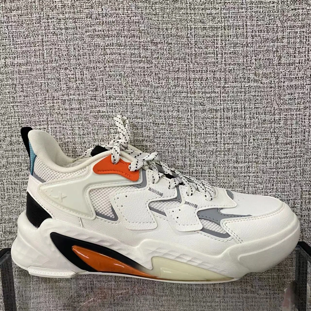 70 、特 男女士休闲鞋-6.3