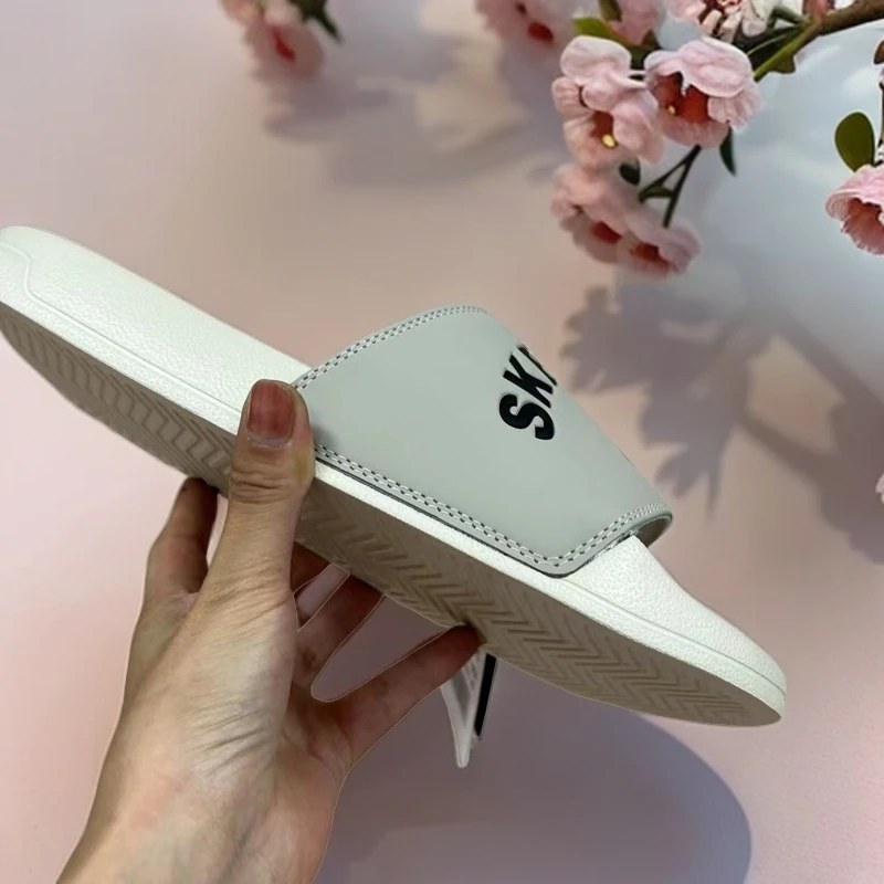 0193 男士 拖鞋福利