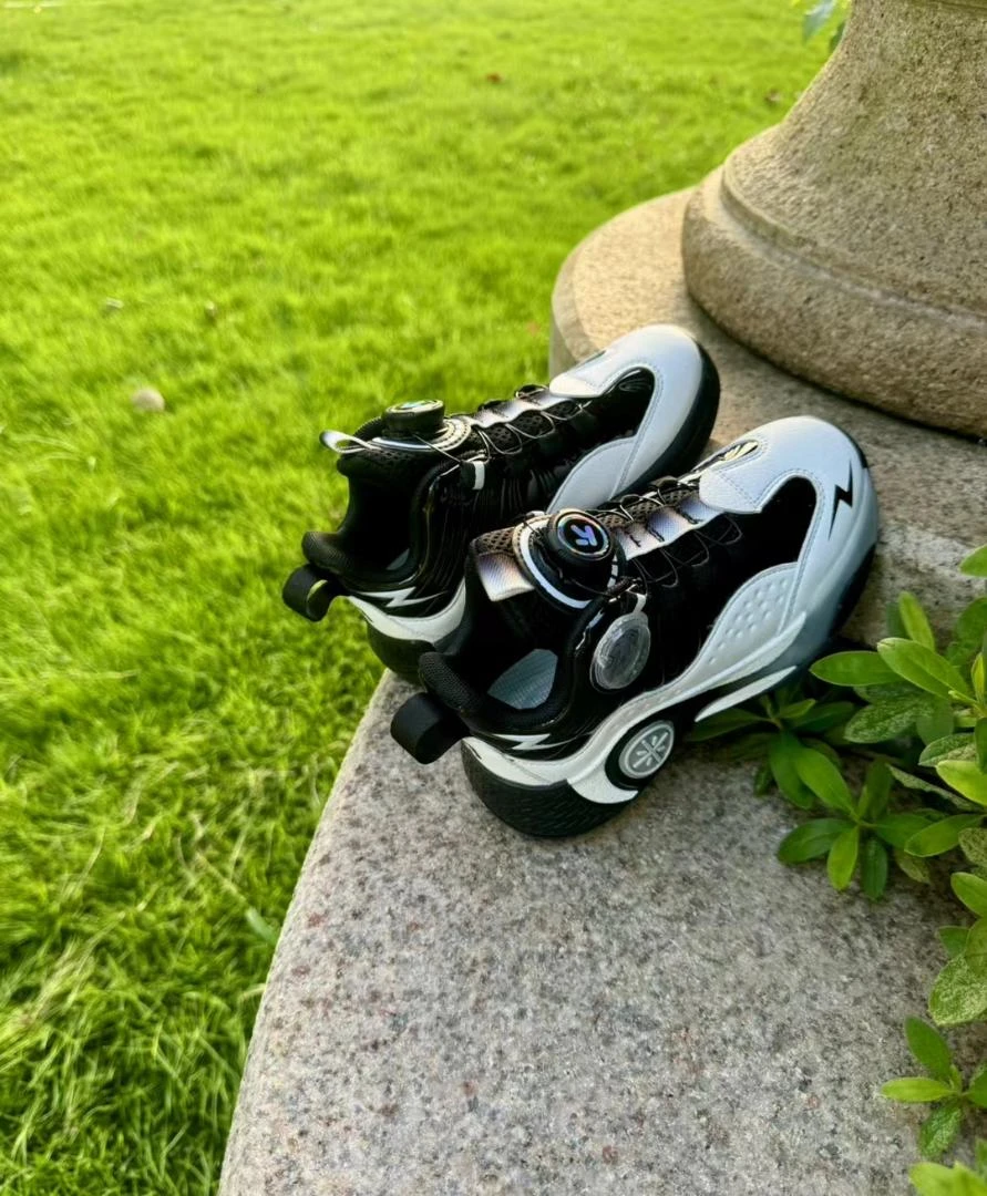 儿童鞋防水保暖运动鞋男女童休闲鞋冬季