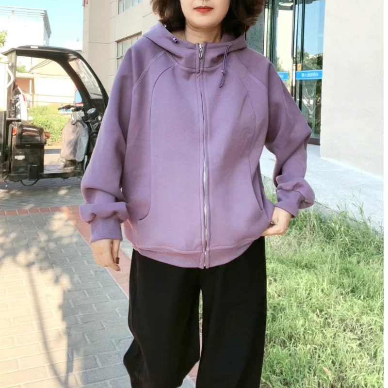 【燕子严选】时尚减龄休闲连帽卫衣外套3196