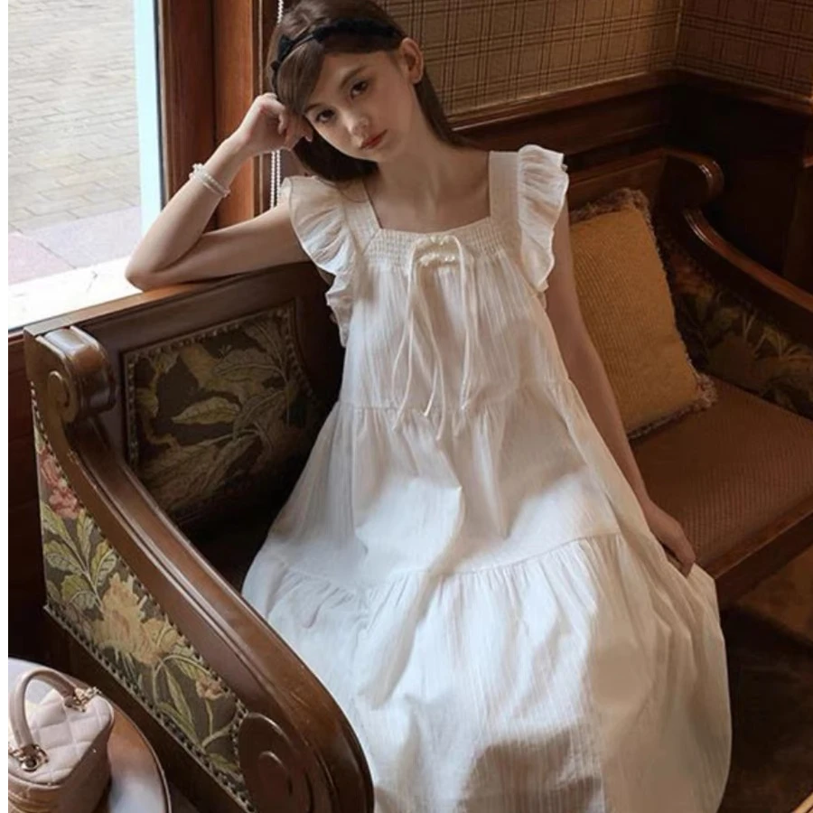 小飞袖白色连衣裙气质夏季复古法式连衣裙
