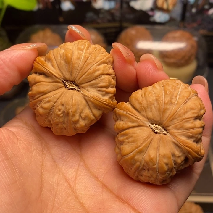 【闪购商品】文玩核桃把件南瓜墩