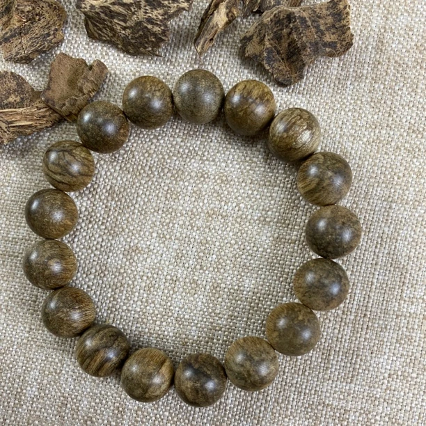 【正品】越南沉香，广义倒架陈年料，芳香的青草味甘甜清凉，高贵典雅。