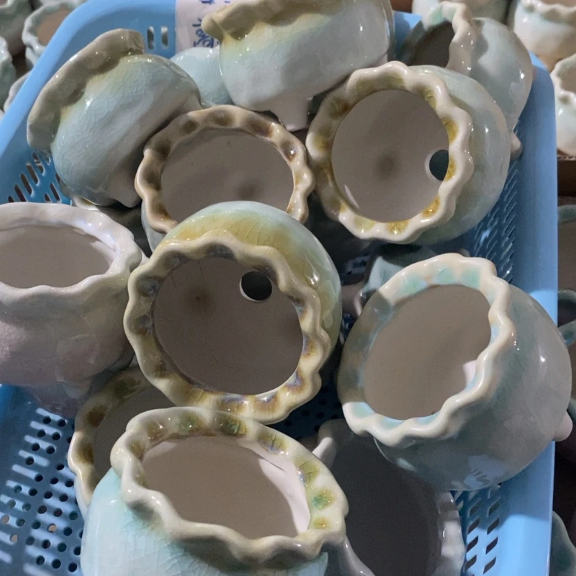 【闪购商品】红陶15cm以下2个瑕疵重复