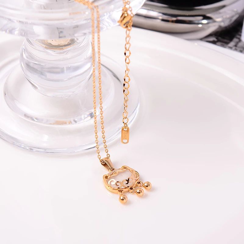 钛钢项链 如意平安锁项链女长命锁锁骨链时尚项坠不褪色