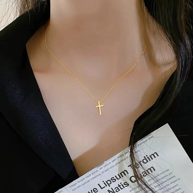 钛钢项链 迷你小十字架项链女轻奢设计感百搭锁骨链不褪色