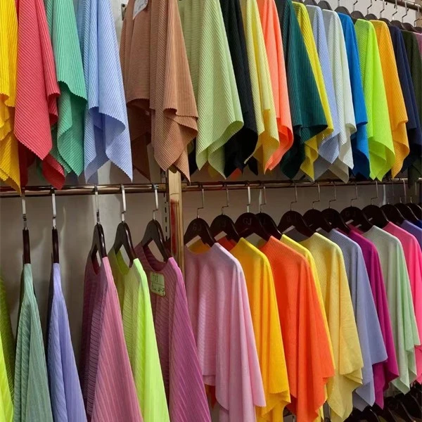 吉米希色卡 主营：牛奶丝坑条 纯涤罗纹 欧棉绒 仿棉坑条等系列