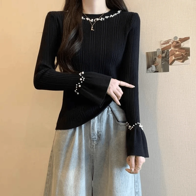 重工钉珠设计感圆领女秋冬内搭小众洋气喇叭袖修身百搭上衣针织衫