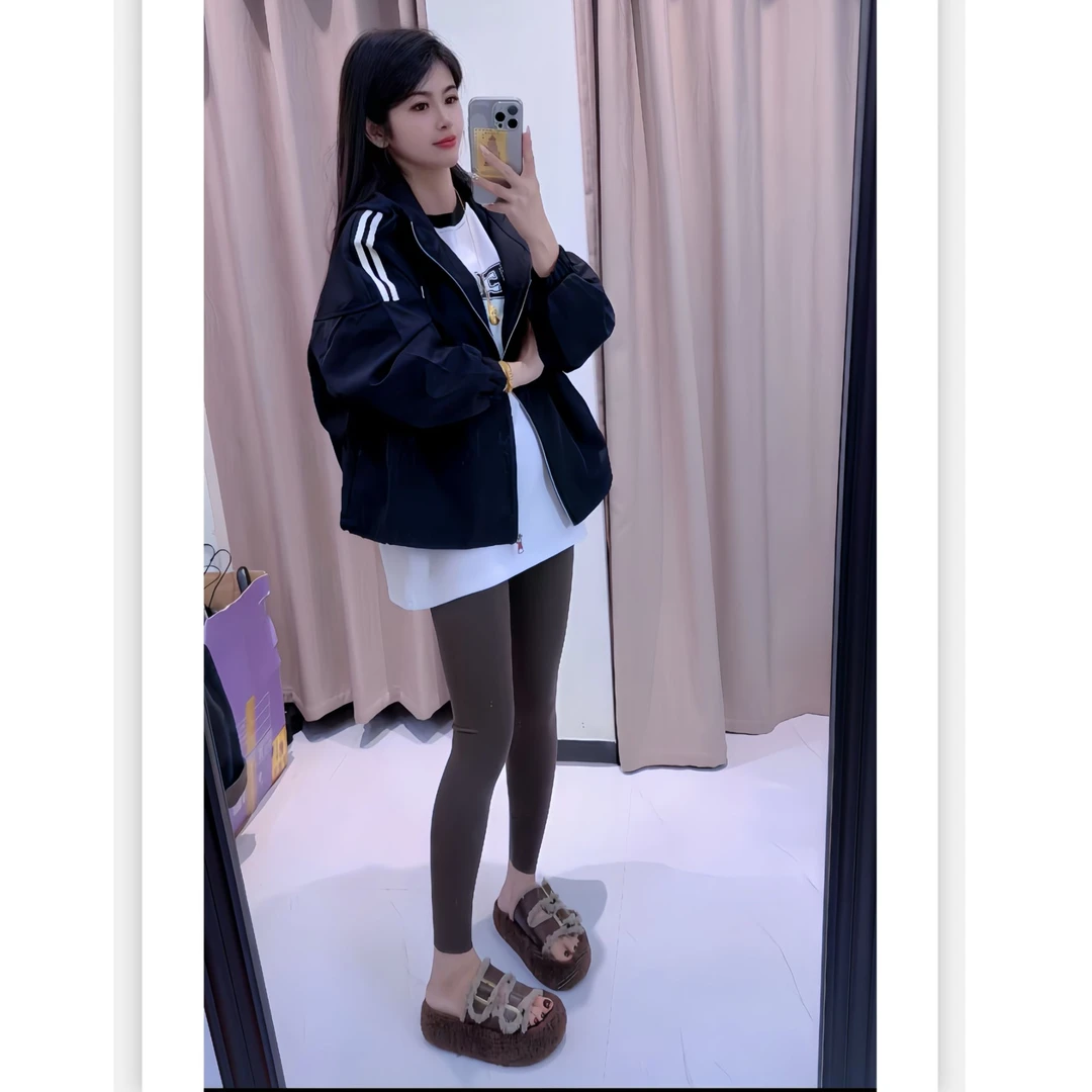 181李小姐家带帽外套