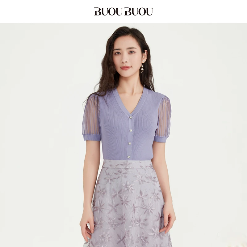 BuouBuou【商场同款】V领扣冰爽曲珠纱针织衫女DKCA903