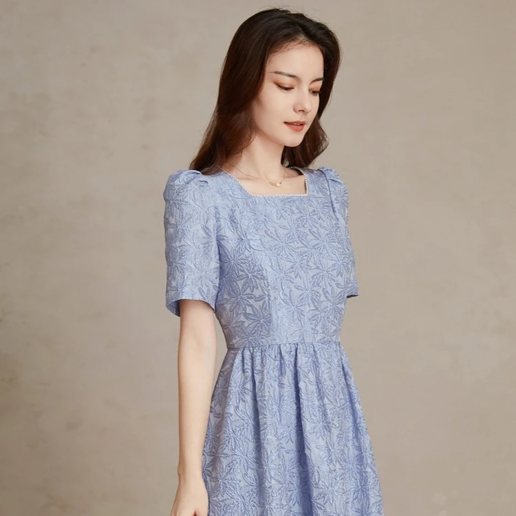 BuouBuou浮雕夏季法式浪漫泡泡袖公主收腰连衣裙DJ1G022