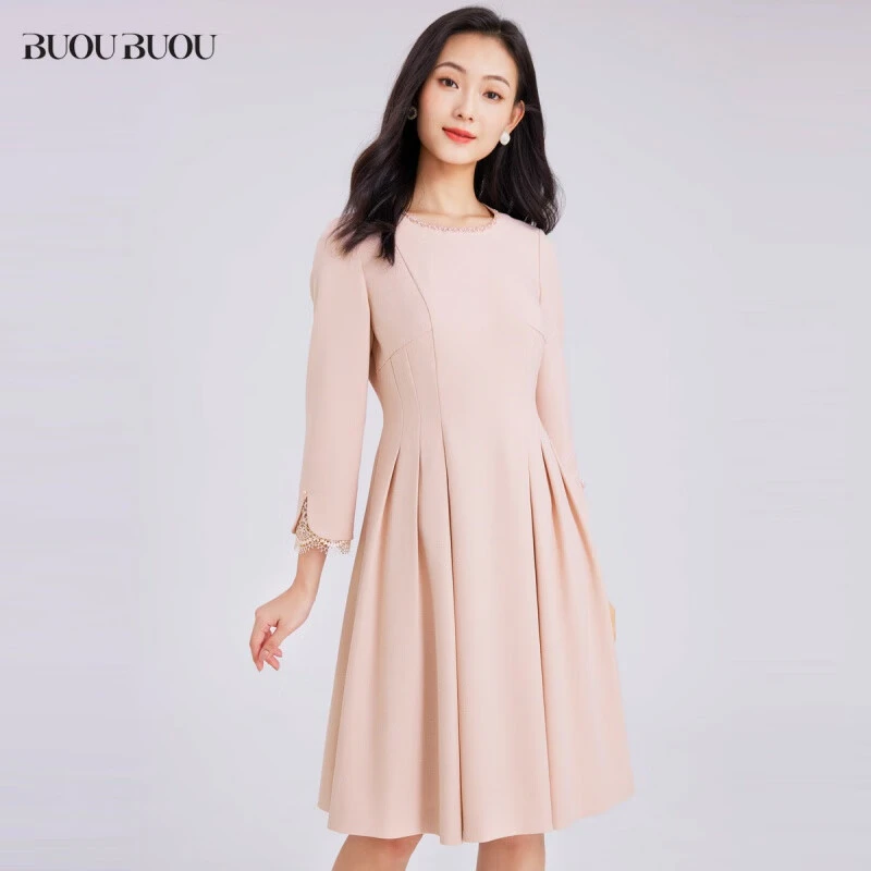 BuouBuou圆领压褶收腰钉珠蕾丝袖连衣裙女DJ4G005