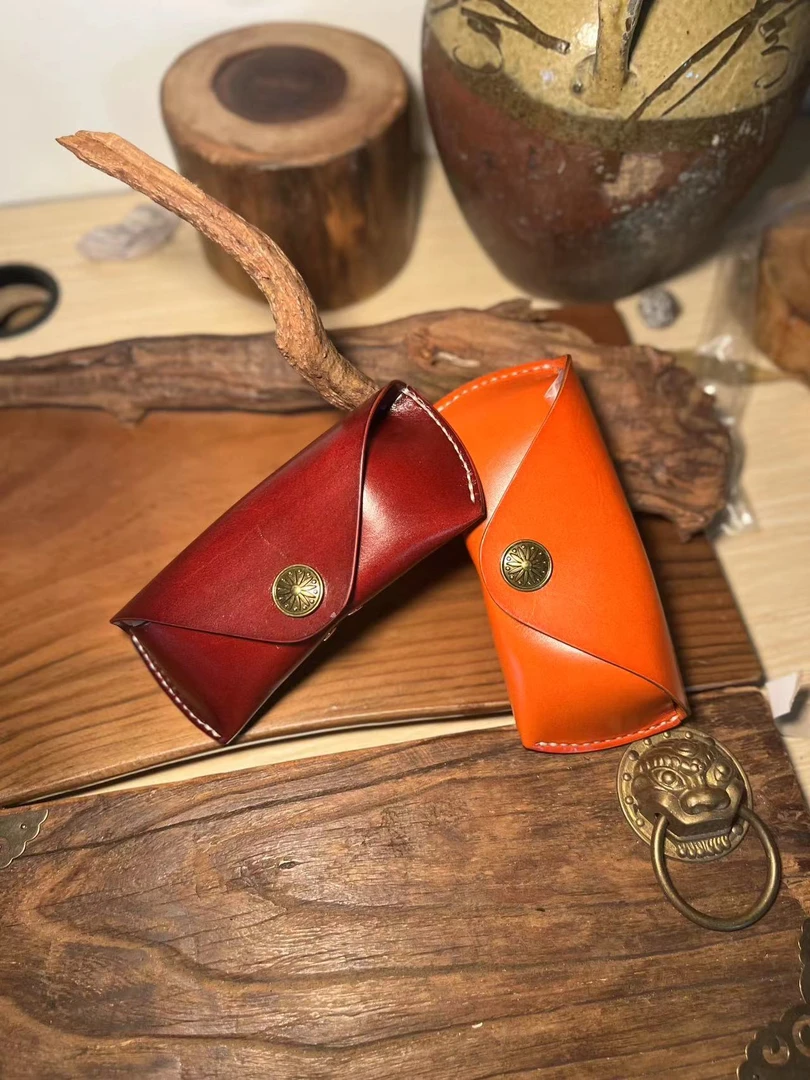 原创复古手工真皮近视眼镜太阳镜墨镜盒超轻便纽扣式收纳盒