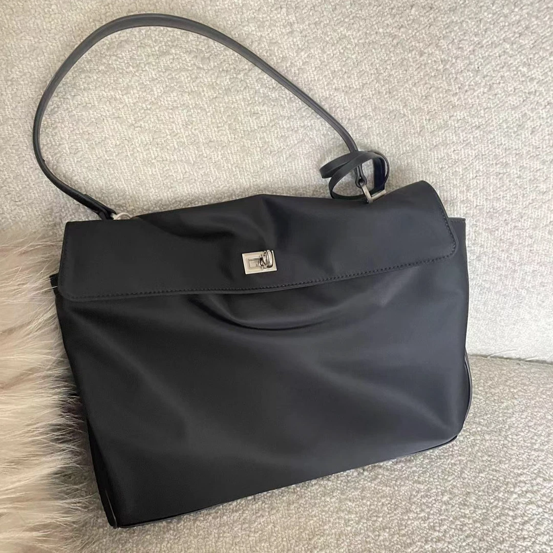 infobyfive2024夏季新款包包扣子百搭手提包2DG0502