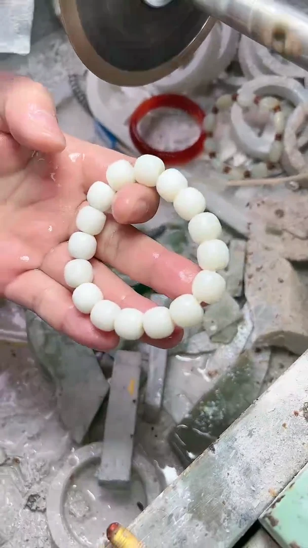 【闪购商品】和田玉手链未镶嵌Q2