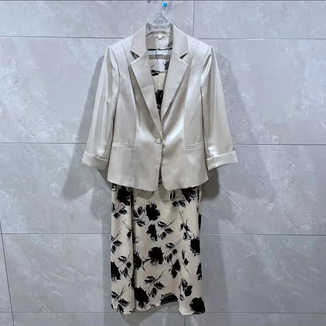 【T1029】商场正品时尚背心打底裙西装两件套 秋特季新款