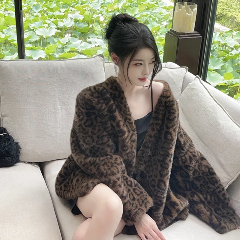 秋冬加厚豹纹毛毛外套女年轻V领系带环保貂绒皮毛一体仿皮草大衣