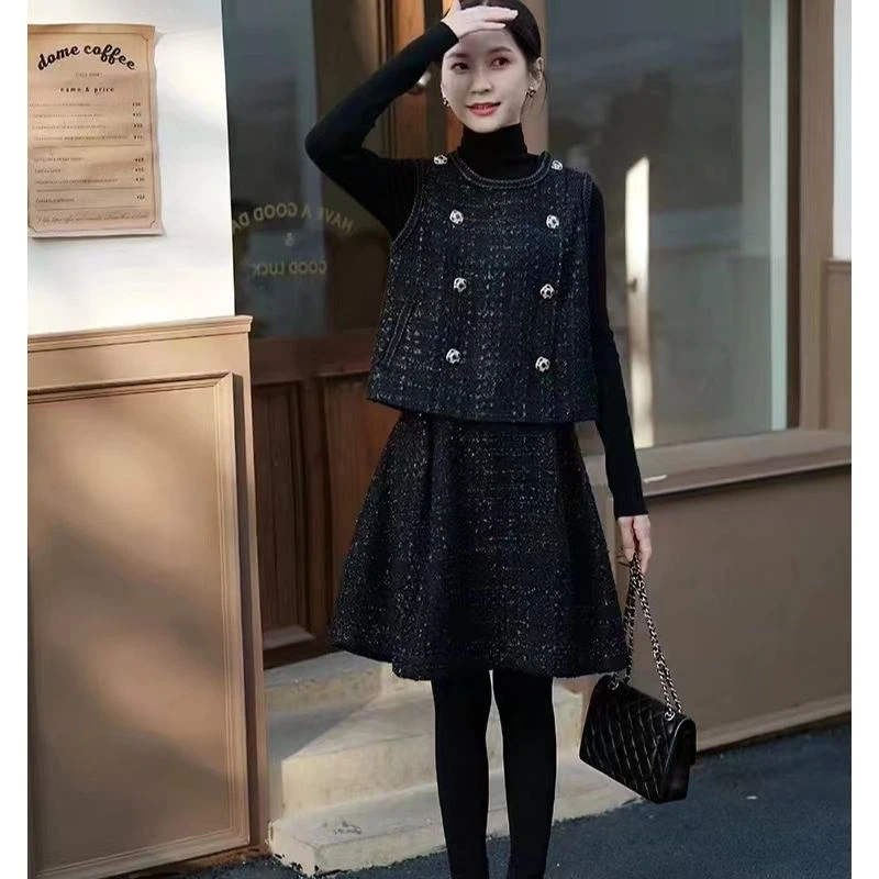 大码小香风马甲+裙子+打底衫三件套8057