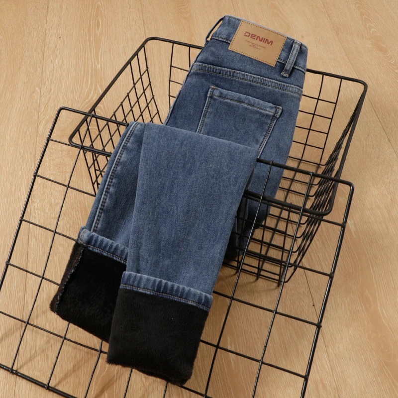 蓝色高腰小脚牛仔裤女2025年冬季修身显瘦韩版铅笔裤加绒加厚保暖