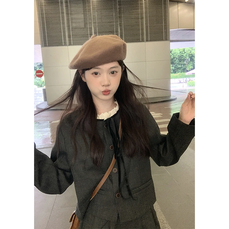 清清~【陈仔】蕾丝绑带小香风套装 正肩蕾丝绑带外套松紧腰百褶长裙
