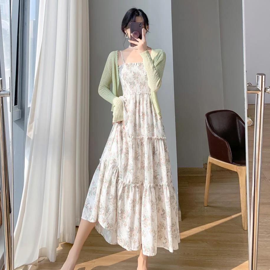 夏季温柔风碎花吊带连衣裙两件套装绝美小清新海边度假沙滩长裙女