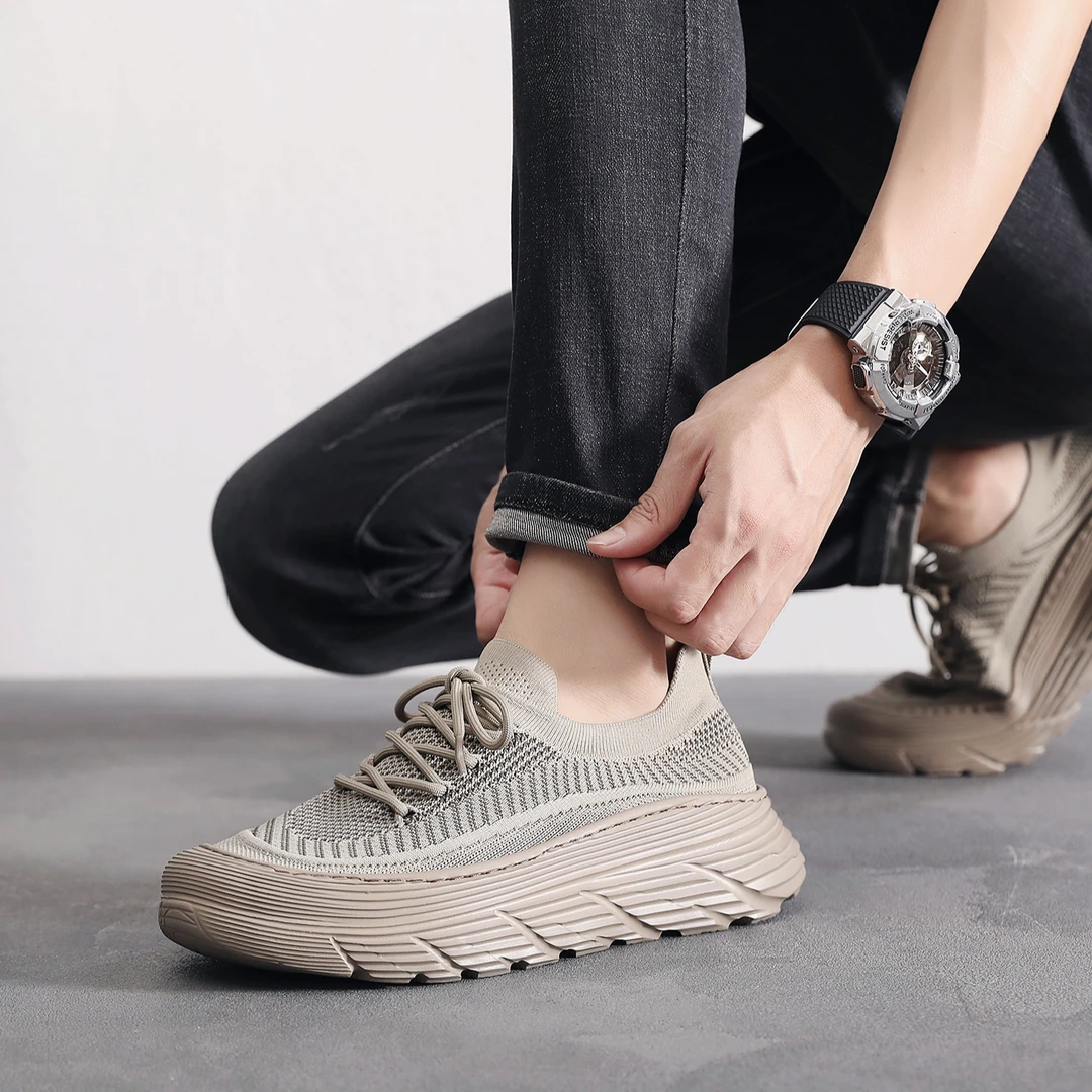 韩版轻便舒服飞织跑步男士休闲潮鞋时尚百搭透气软底潮流网面