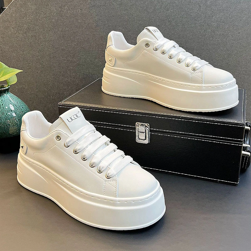 白色板鞋男2025新款小白鞋厚底增高松糕鞋男士简约素面百搭休闲鞋