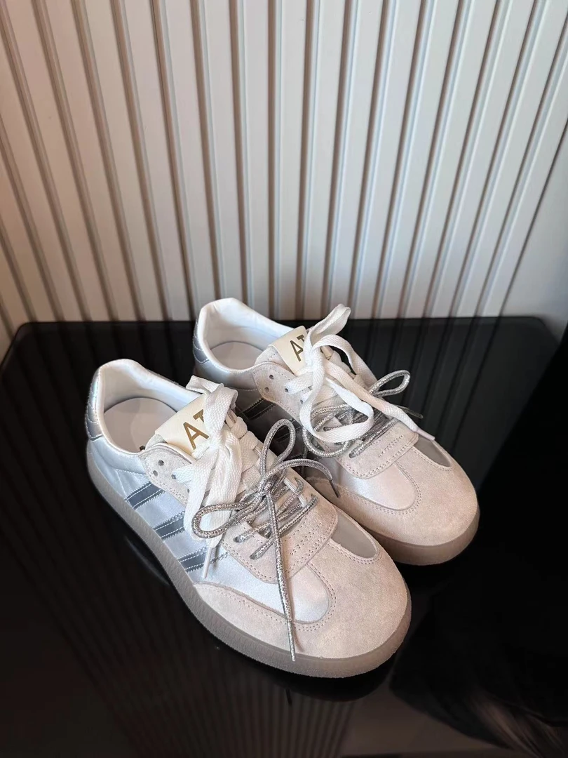 真皮轻便透气软底不累脚百搭德训鞋女2025新款爆款运动休闲鞋