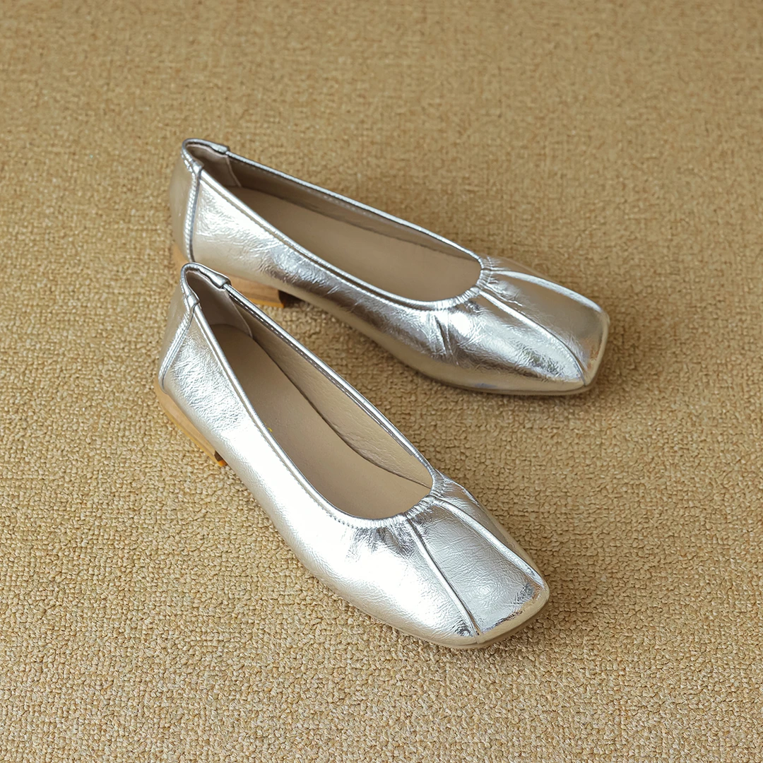 单鞋女平底低跟方头软底工作鞋子平跟仙女风奶奶鞋大码女鞋41-43