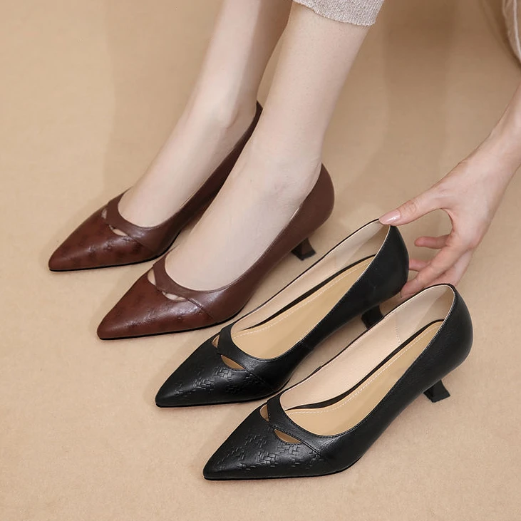 真皮单鞋女尖头中跟瓢鞋酒杯跟时尚浅口女鞋2026春秋新款高跟鞋子