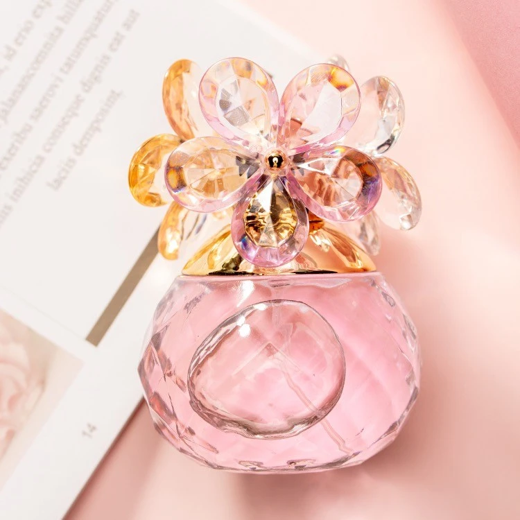 高颜值幸福花瓣女士香水持久留香经典时尚清新淡雅50ml