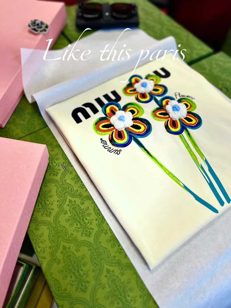 2【太阳花】重工3D立体手工绘画短袖 2025夏季百搭设计师款