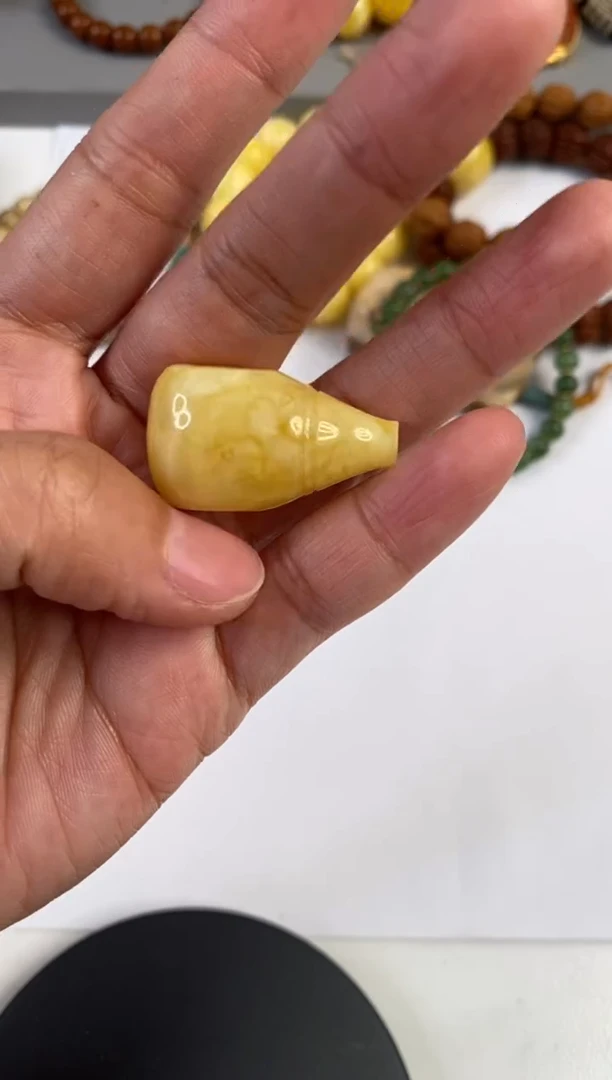 【闪购商品】蜜蜡裸石未镶嵌蜜蜡三通