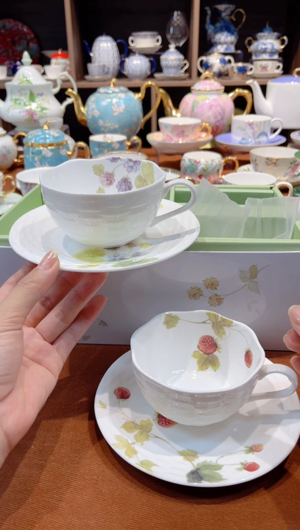 【闪购商品】瓷片路西花园2杯碟······